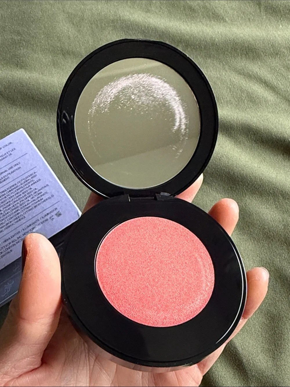 {SAIE} NWT glow sculpt peachglow